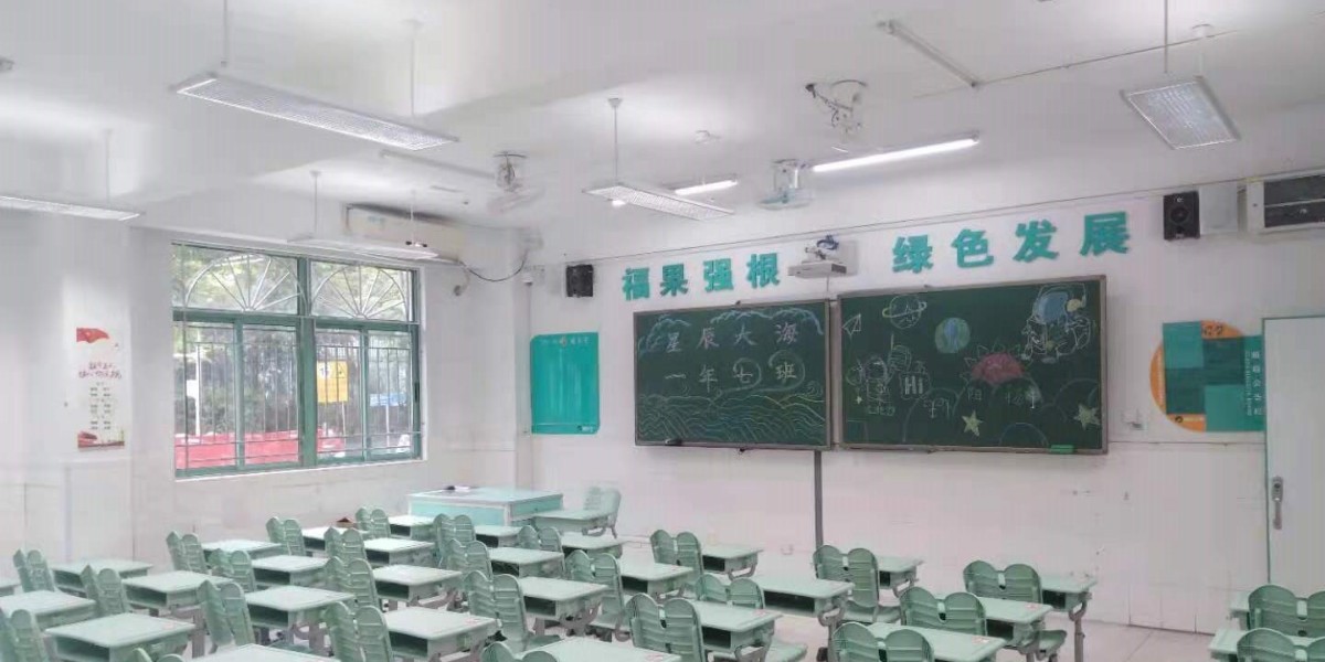 案例｜<i style='color:red'>深圳</i>福強小學打造教室優質照明光環境，作為開學禮物送給孩子們